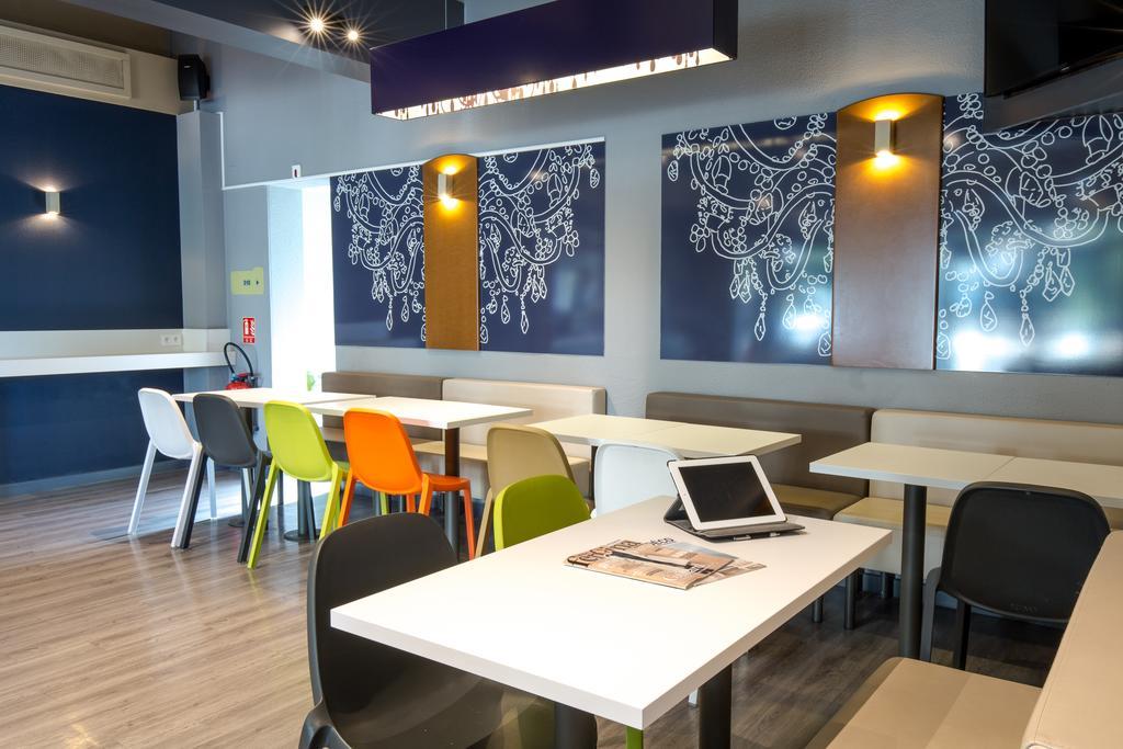 Ibis Budget Aubagne Paluds Agora エクステリア 写真